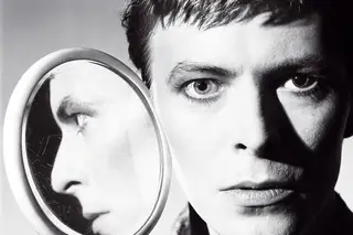 No palco, em estúdio e no cinema. “Moonage Daydream”, de Brett Morgen, é David Bowie total