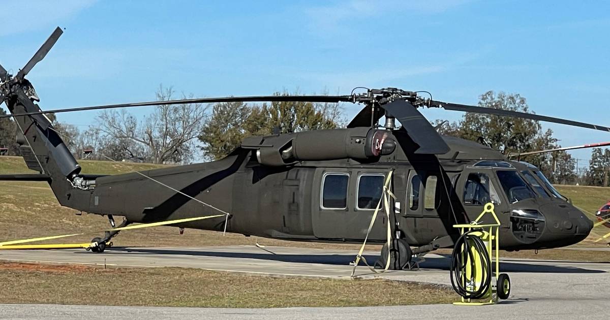 Programação Militar: Governo planeia compra de helicópteros para o Exército