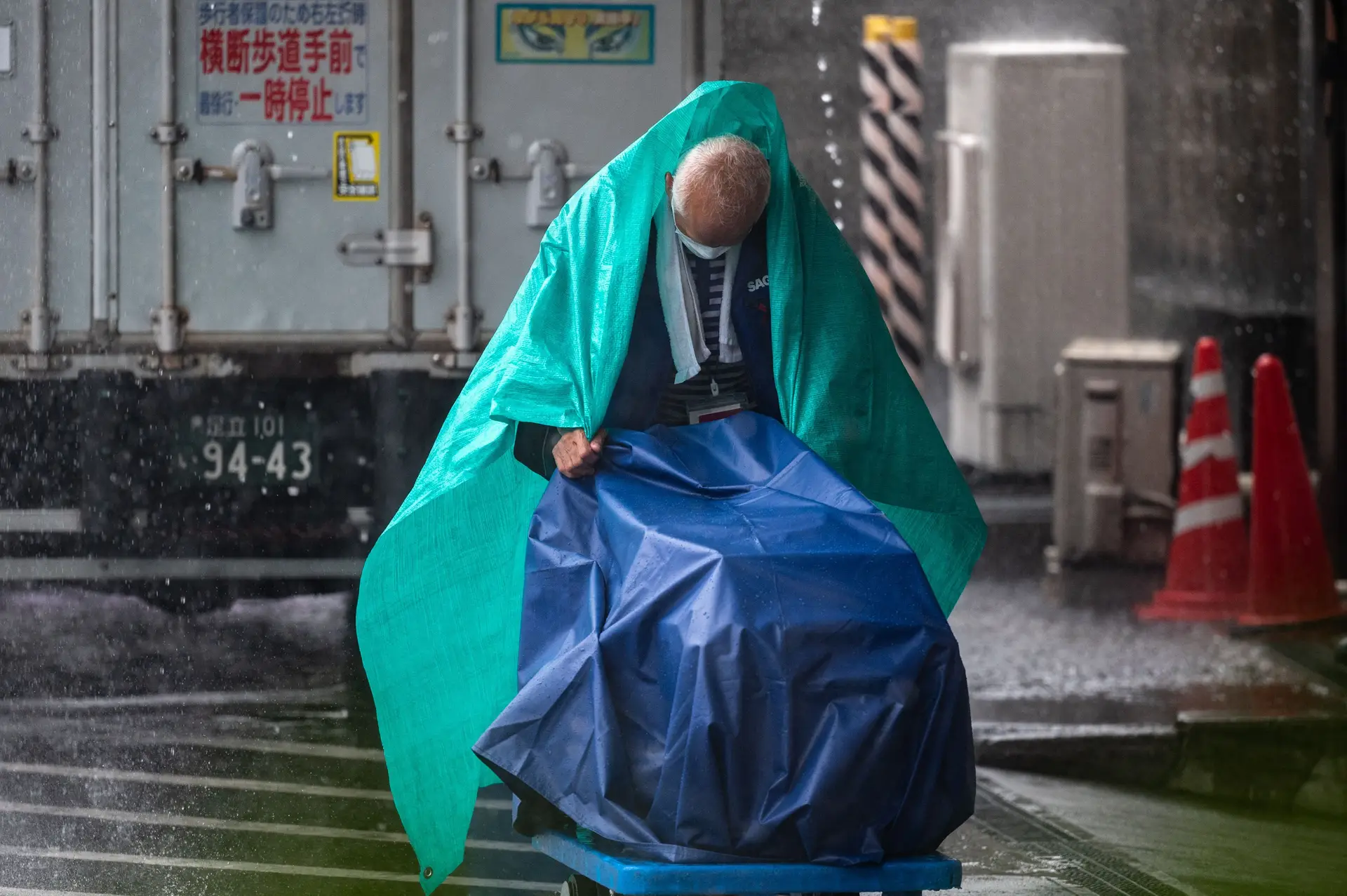 “Por favor, fique longe de lugares perigosos”: o Japão prepara-se para um tufão e milhares de cidadãos seguiram para abrigos