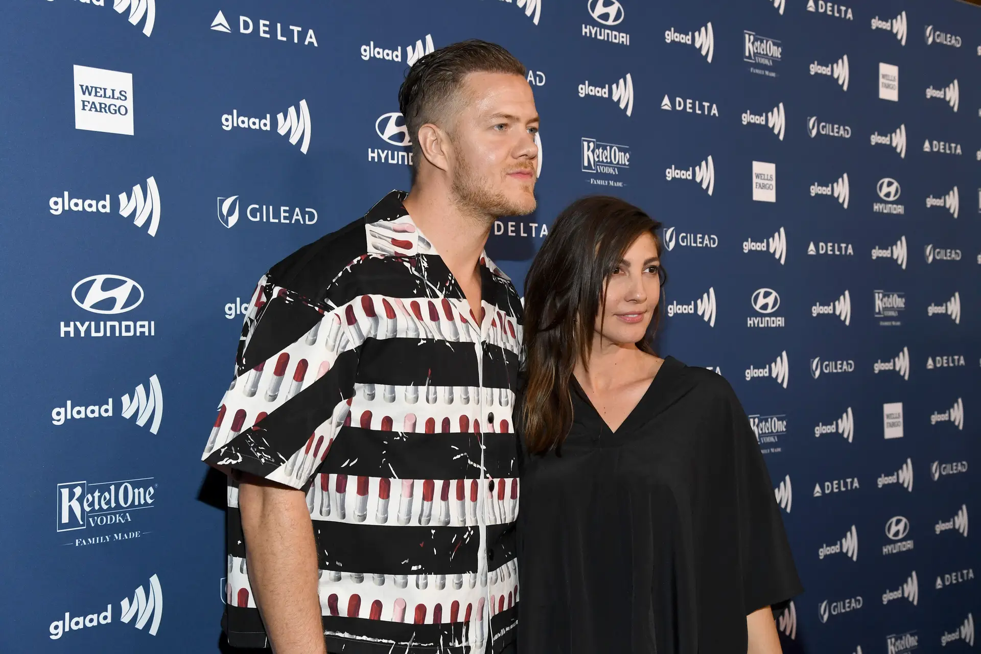 Dan Reynolds e Aja Volkman em 2019