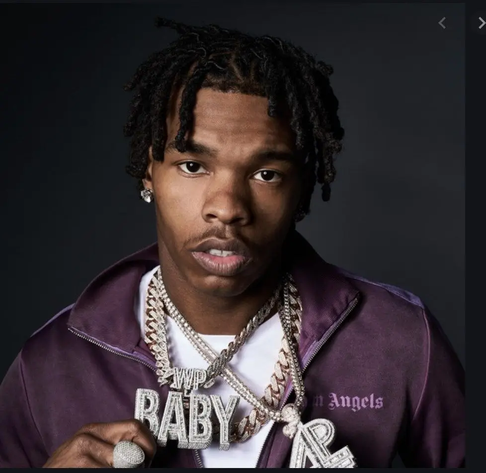 Fãs de Lil Baby destroem recinto após rapper cancelar concerto à última hora
