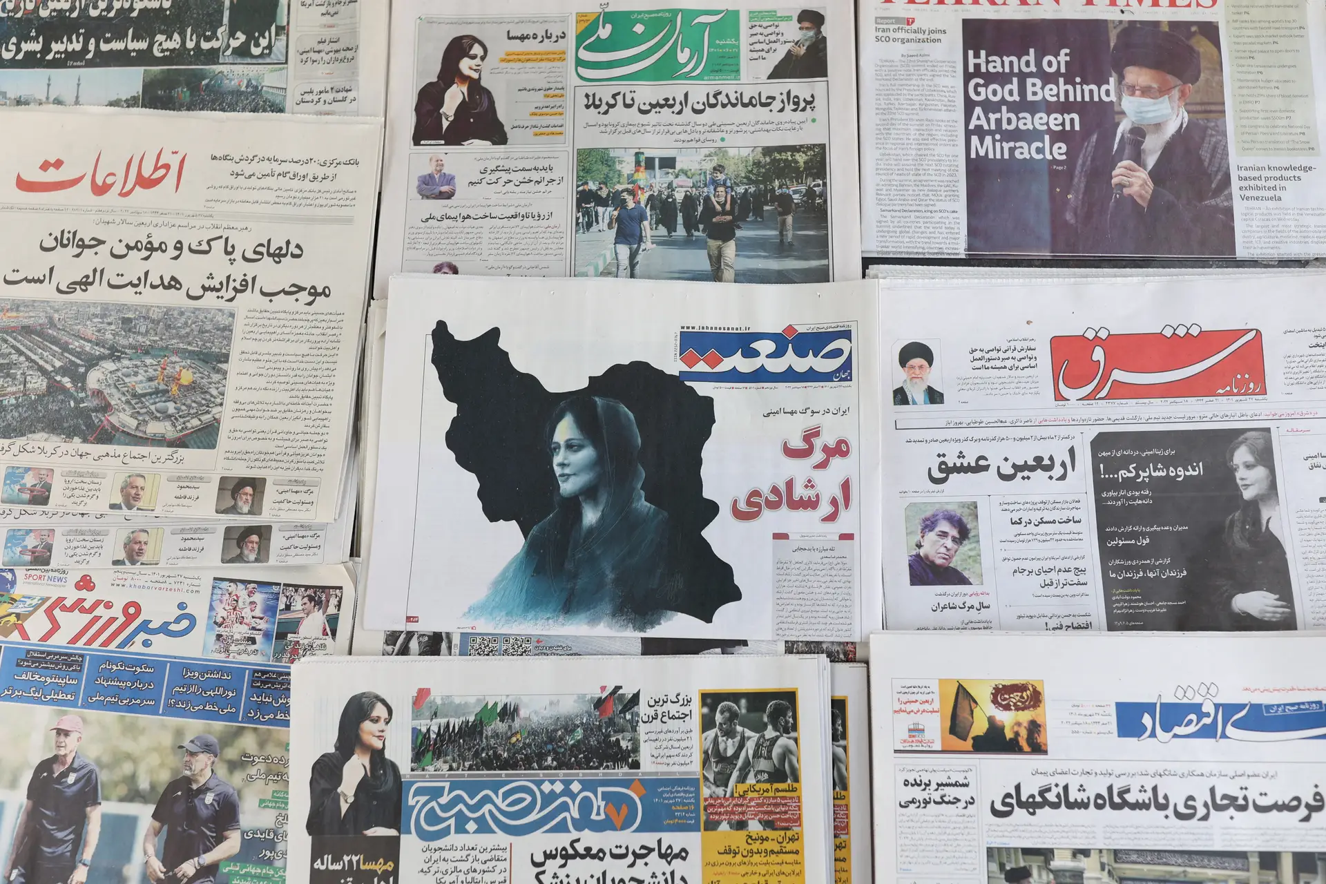 Irão ameaça "perseguir celebridades" que apoiaram protestos contra uso de véu e a morte de Masha Amini