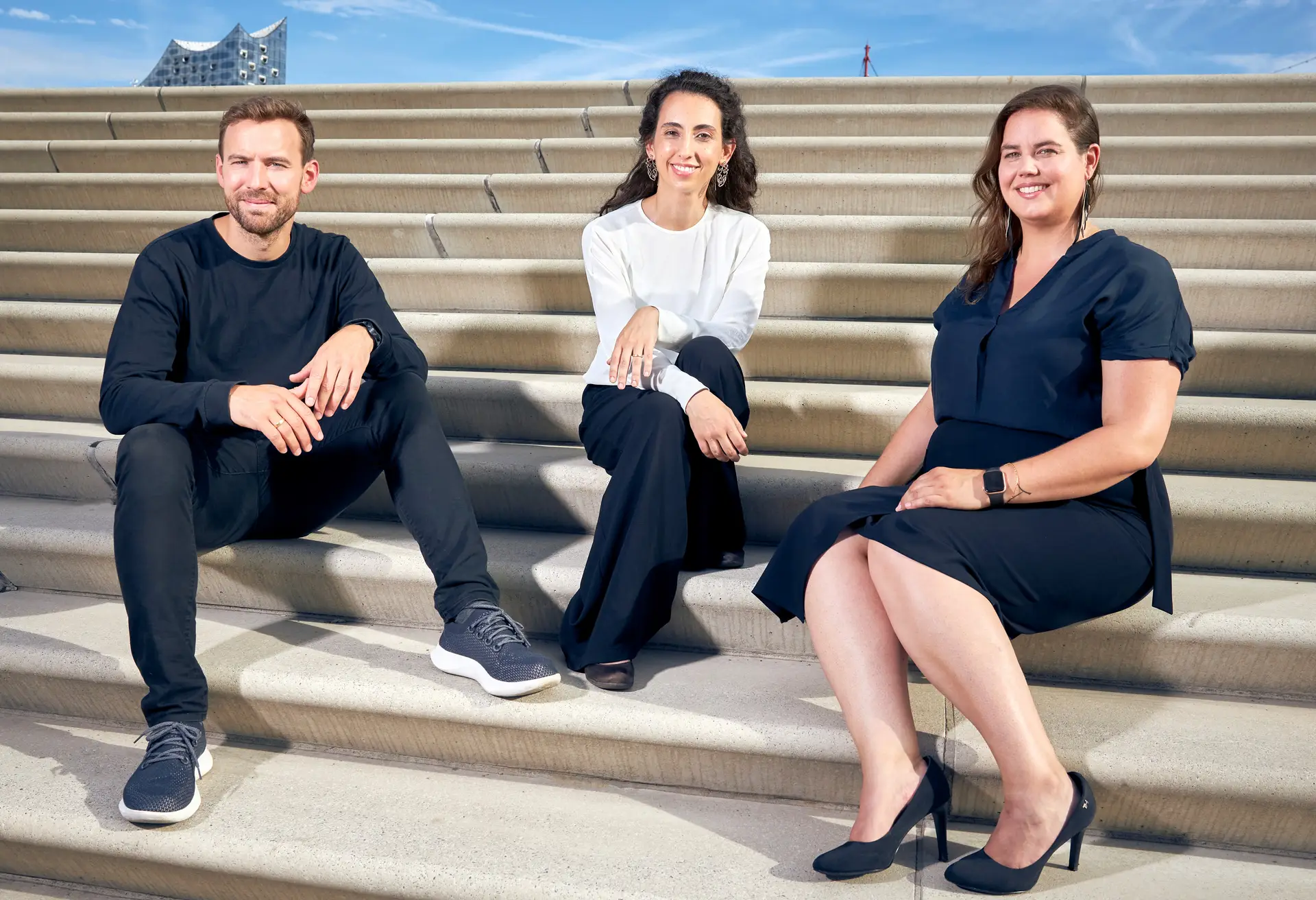 Jonathan Roberz, Luísa Cruz e Katelijne Bekers são os fundadores da MicroHarvest.