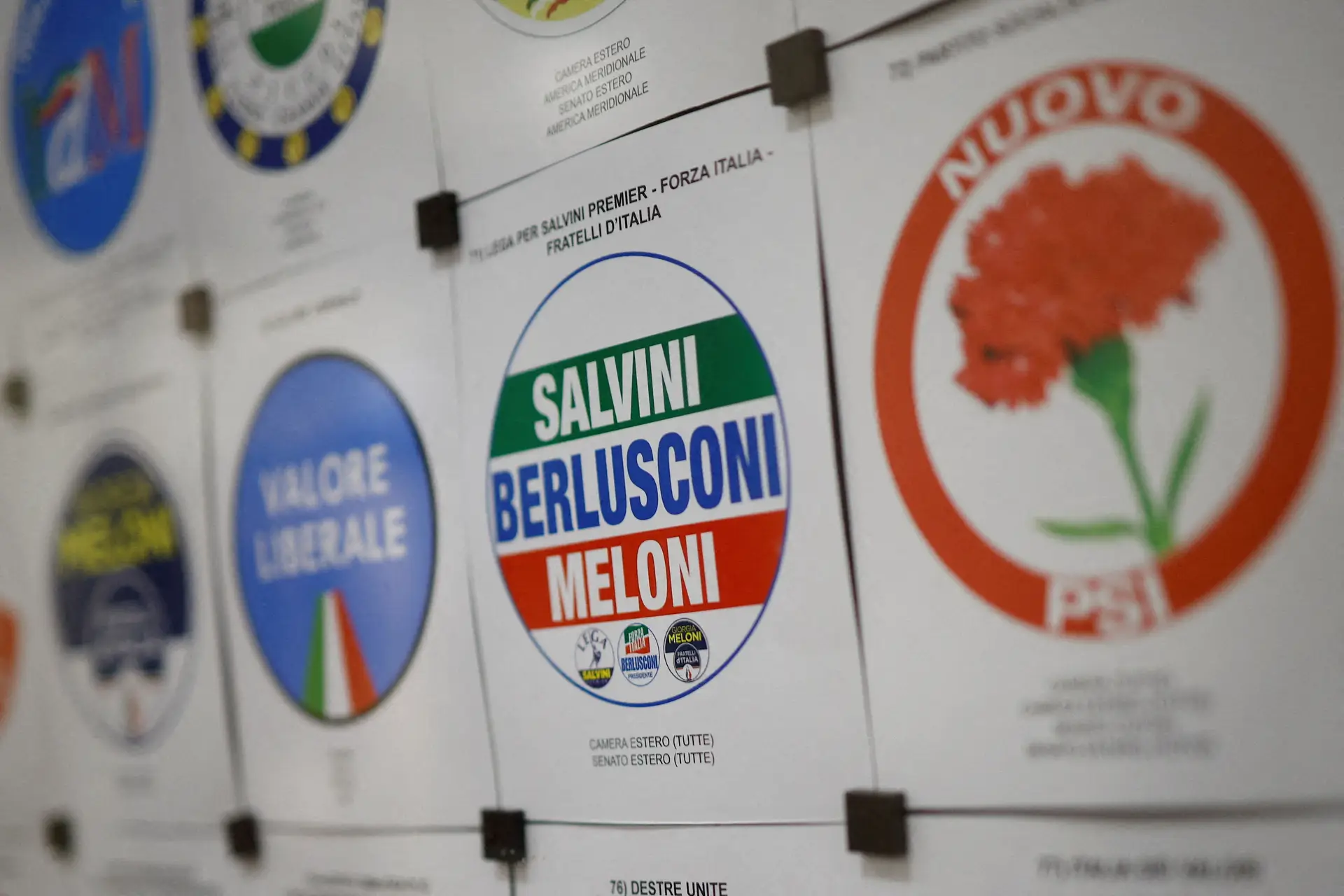 Eleições em Itália: crises do clima e energia abalam campanha centrada em "ambiguidades" da direita
