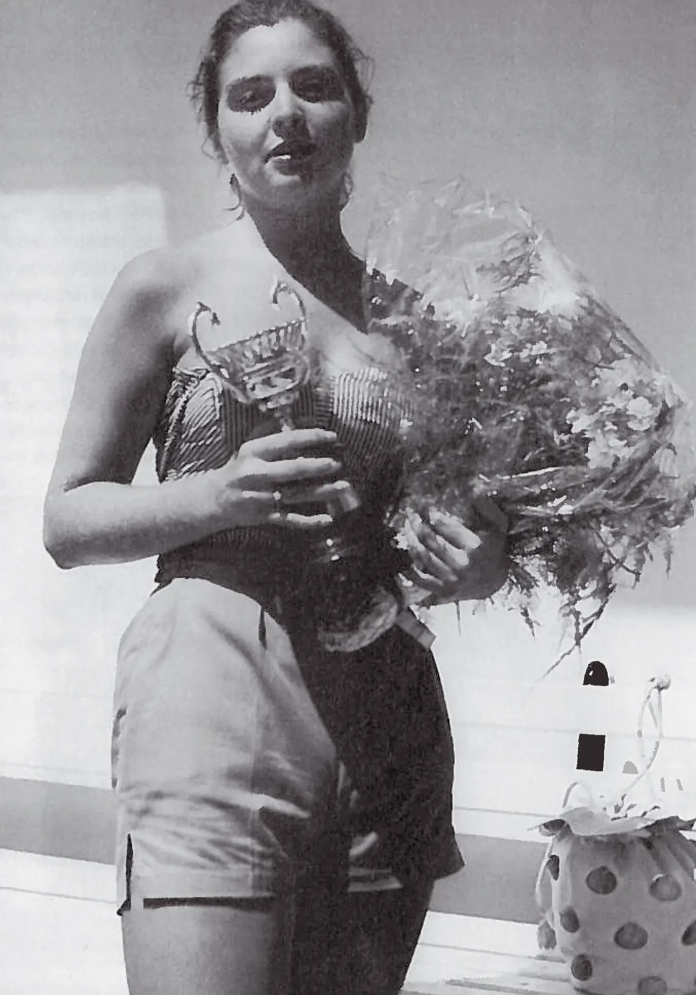 Aos 22 anos, Ana Maria participa no verão de 1958 no concurso «Miss PiscinaPraia», na Figueira da Foz. O «Diário deLisboa» diz que venceu confortavelmente