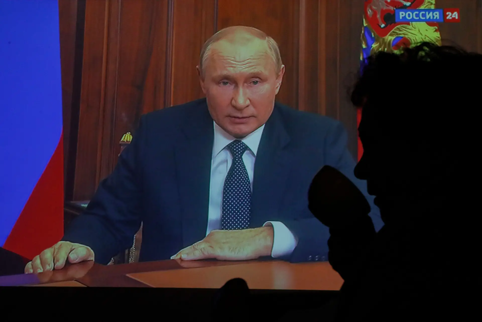 “Putin é que começou isto e não é obrigação nossa dar-lhe uma saída fácil. A Rússia sabe como contactar os EUA, tem de dar o primeiro passo”