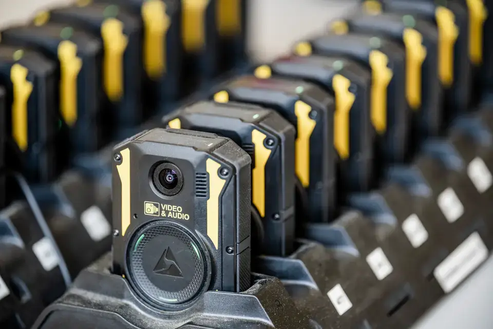 Governo conta adquirir de forma faseada 10.000 bodycams para PSP e GNR até 2026