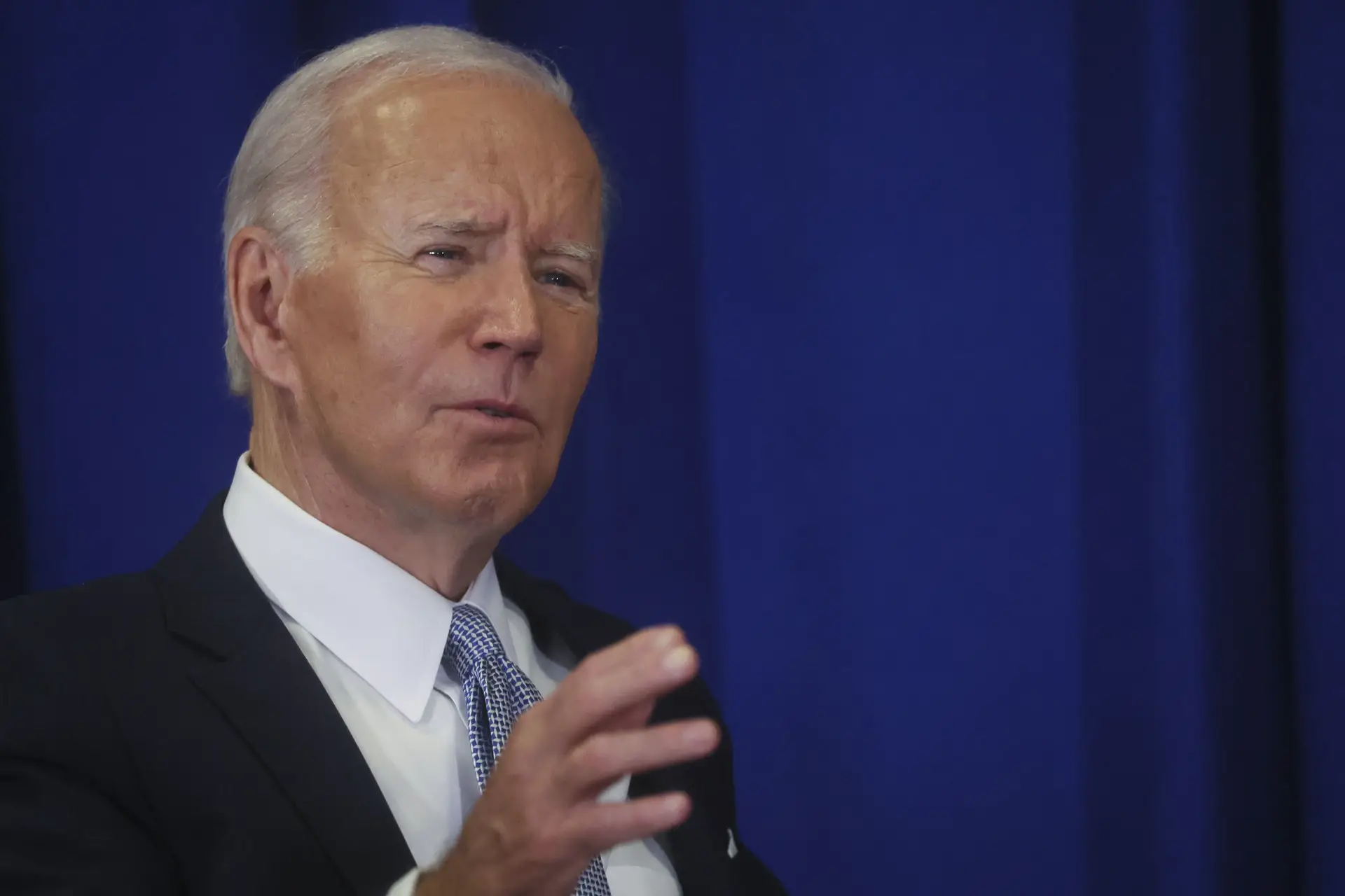 Joe Biden promete dialogar com a maioria republicana no Congresso e diz que planeia recandidatar-se em 2024