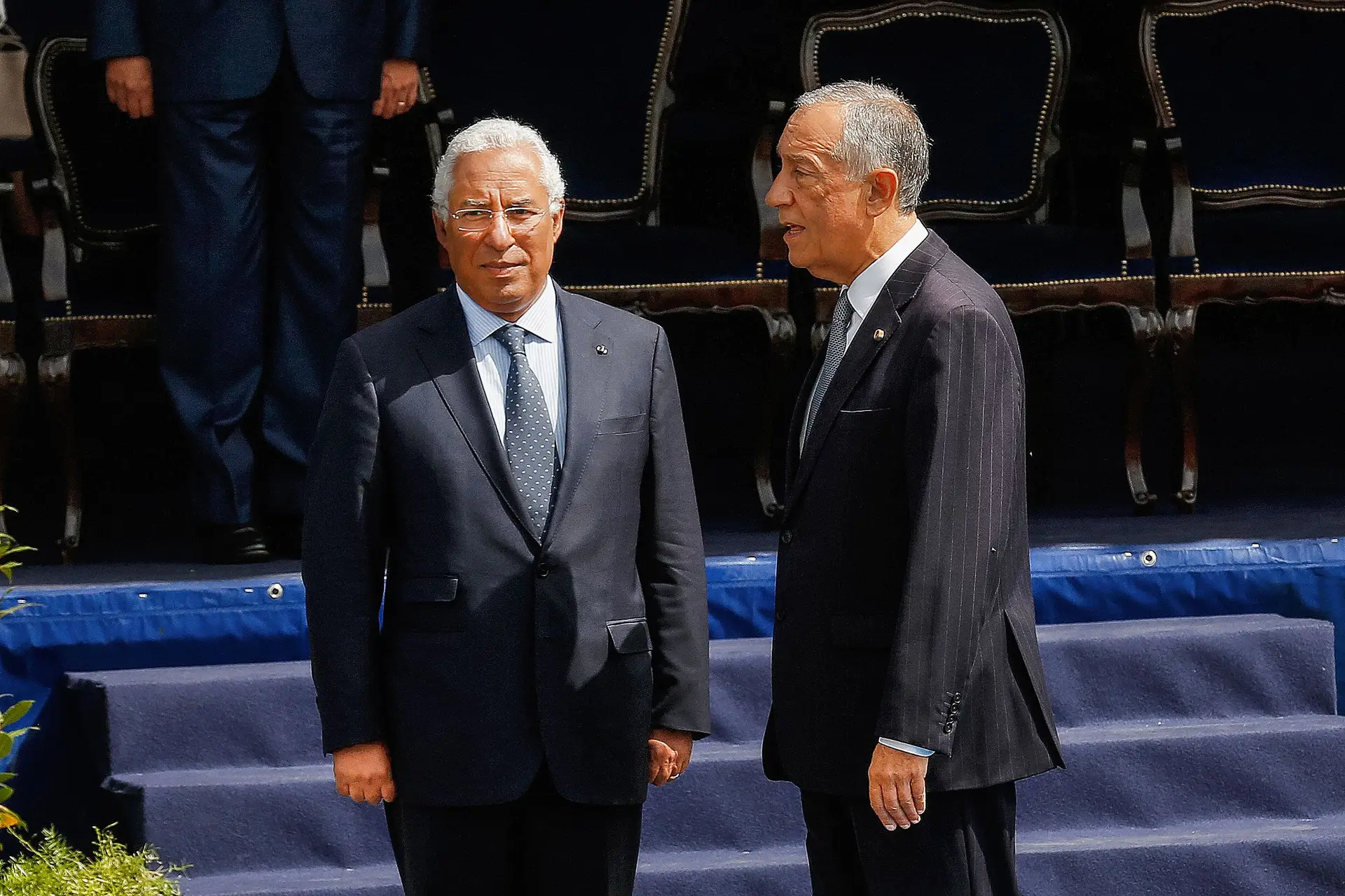 Presidente diz que “o que aí vem é mau” e pressiona Costa a falar claro ao país. O PM resiste à pressão