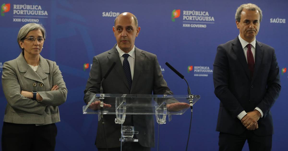 Conselho de Ministros aprova equipa de Fernando Araújo na Direção Executiva do SNS