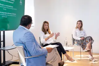 A certificação é um caminho longo para muitas empresa, mas uma necessidade, diz Patricia Franganito (ao centro)