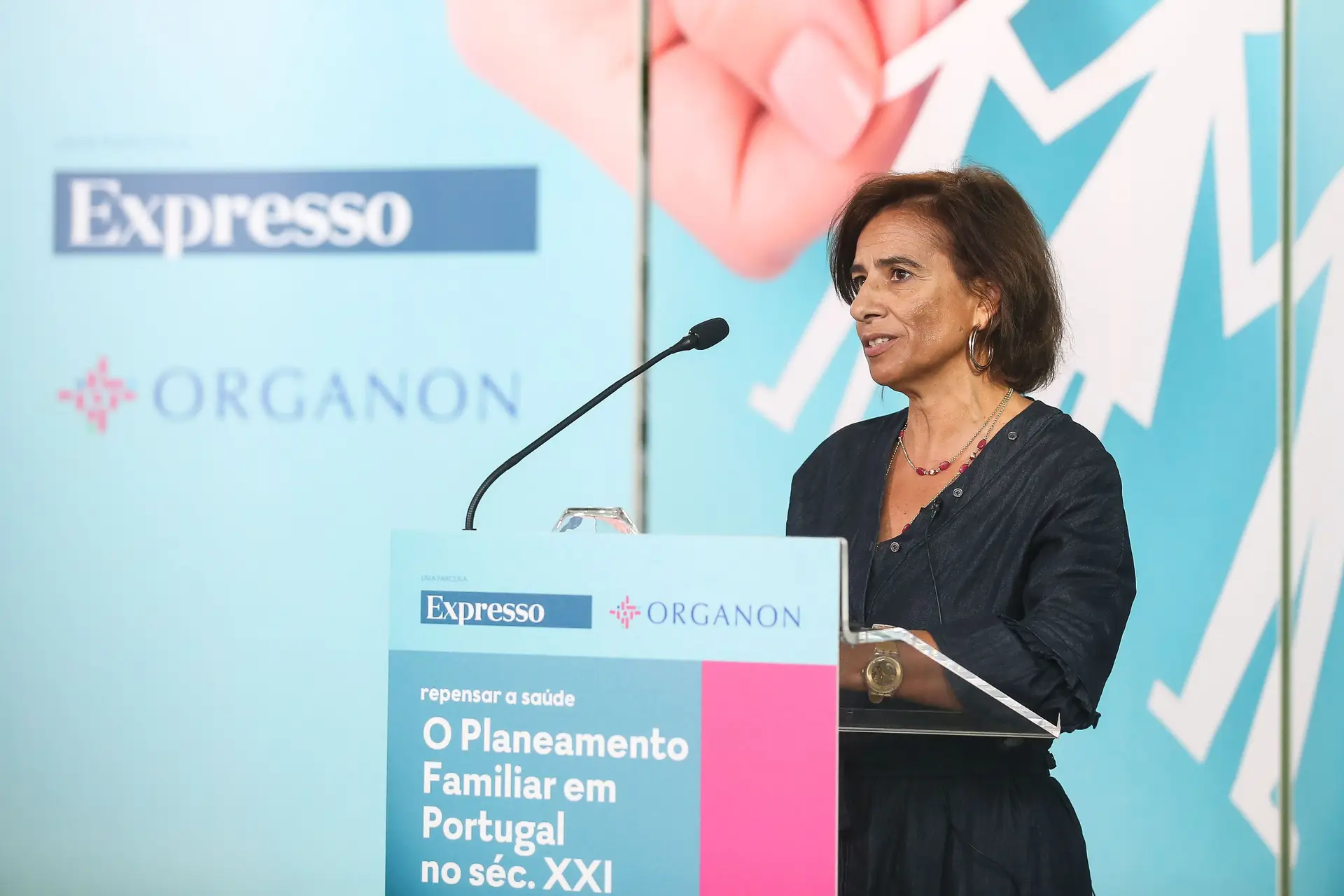 Teresa Bombas abriu a conferência "O Planeamento Familiar em Portugal no Séc. XXI", organizado como parte do ciclo "Repensar a Saúde"