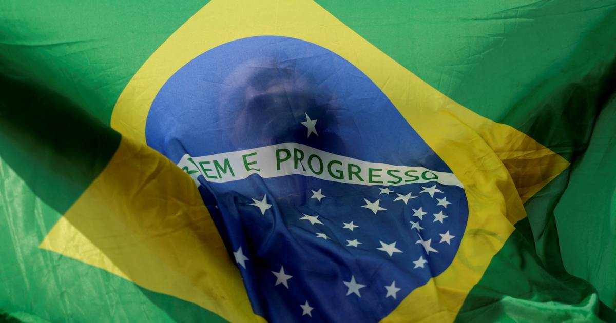 Quase 800 mil estrangeiros vivem em Portugal e 30% são brasileiros