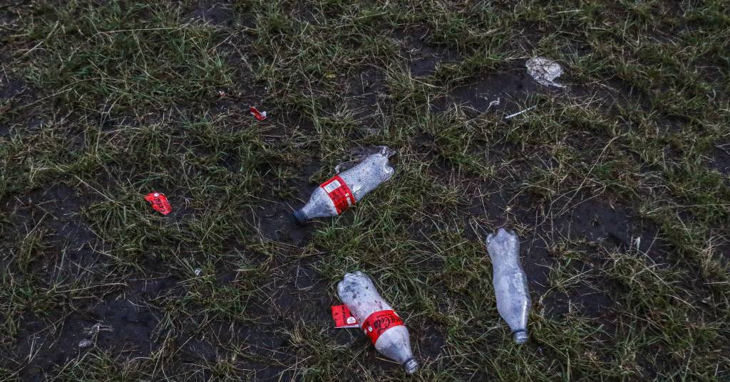 “Puro greenwash”: ativistas criticam patrocínio da Coca-Cola à cimeira climática COP27