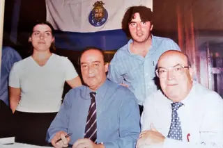 Pinto da Costa, presidente do F. C. Porto tratou de várias transferências no restaurante