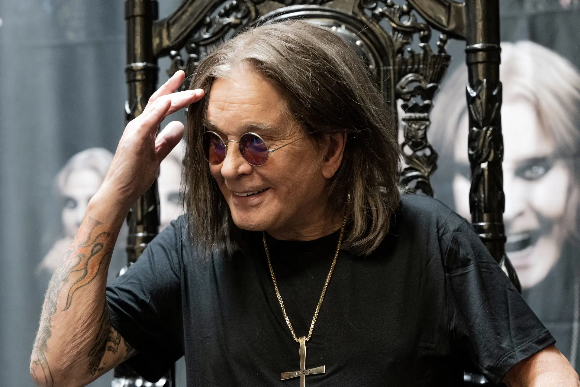 Ozzy Osbourne lança linha de maquilhagem