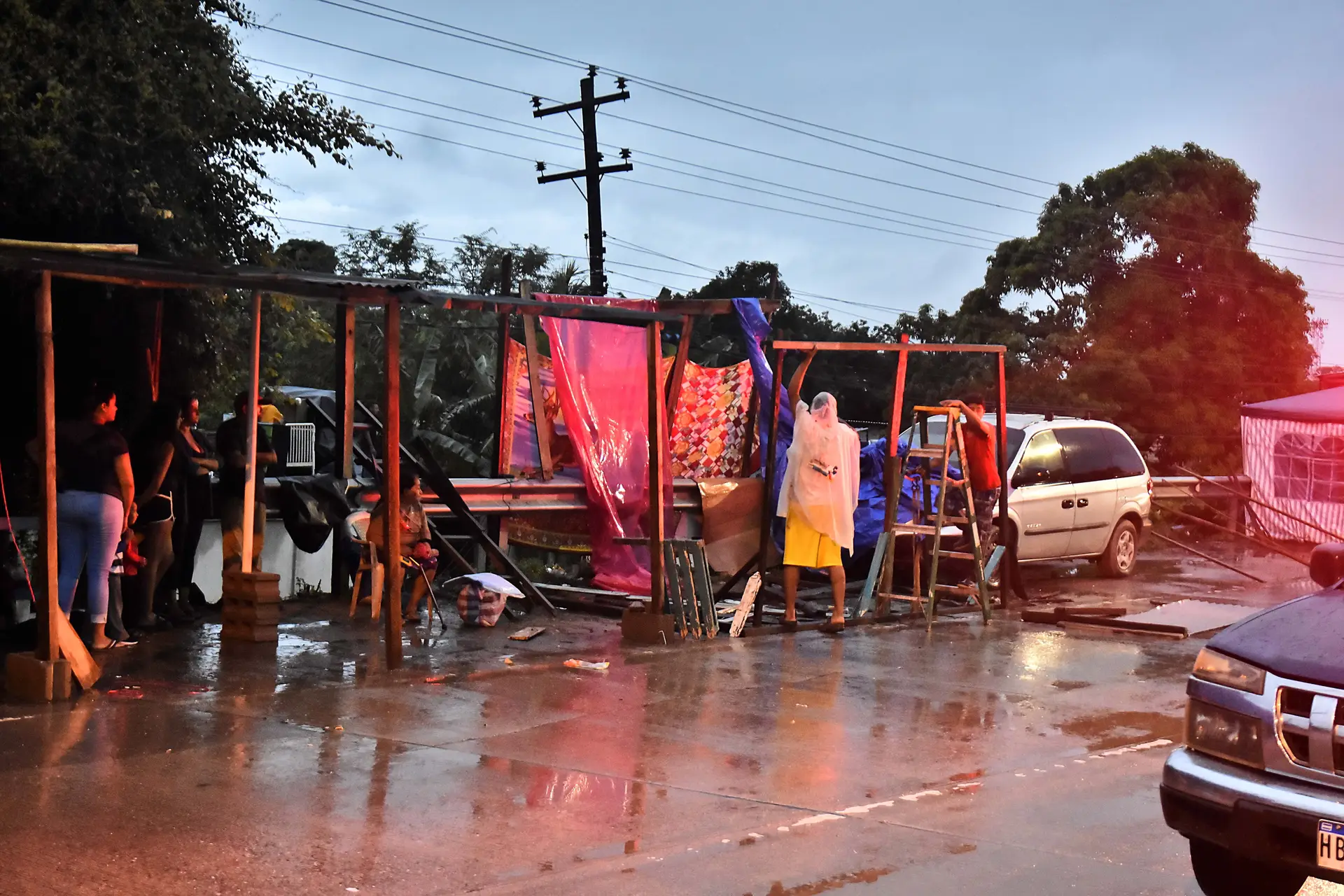 Tempestade tropical Júlia faz pelo menos três mortos nas Honduras