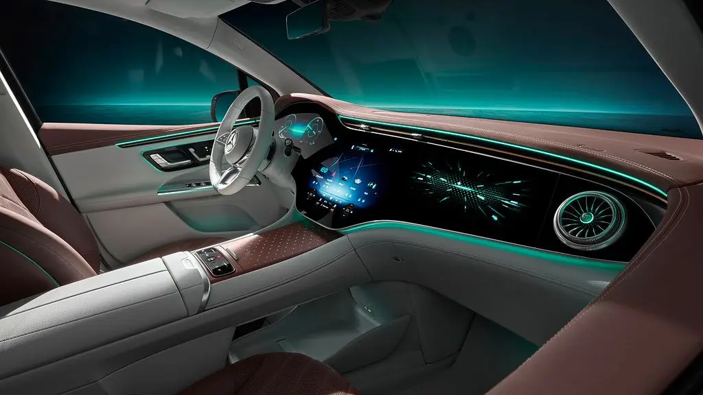 Vendas da Mercedes crescem 21% no terceiro trimestre do ano