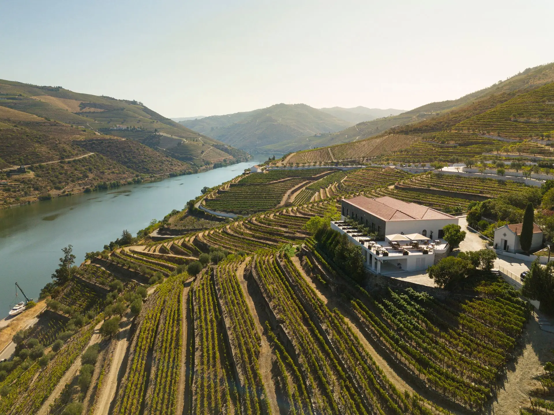 Com terraços virados para o Douro, esta casa de campo conta uma história com mais de 200 anos