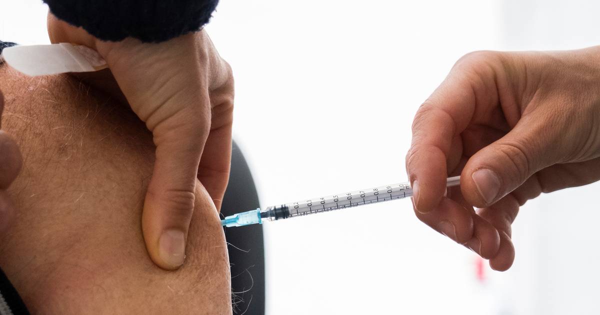 População está a vacinar-se mais este outono contra a gripe e a covid