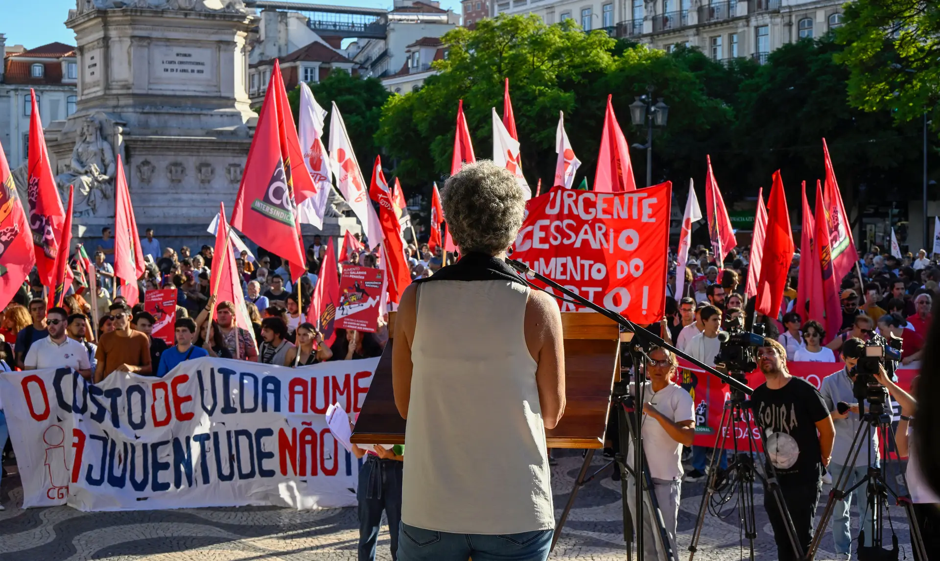 O 'ano negro' de Costa em contestação social: CGTP volta às ruas por aumentos salariais