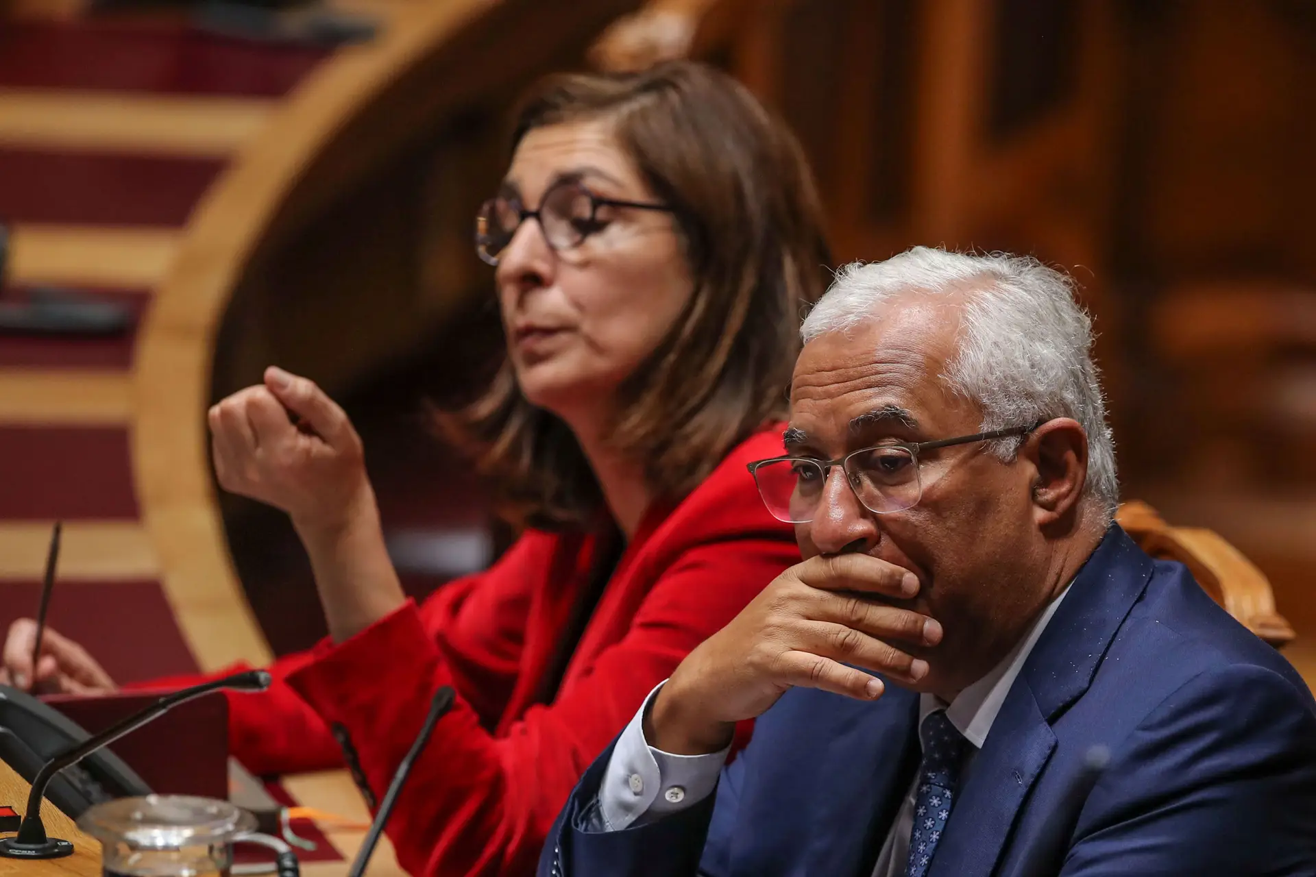 Os “lindos olhos” de Costa, os Kamov que “não pegam” na Ucrânia e “uma bica por mês” para as famílias