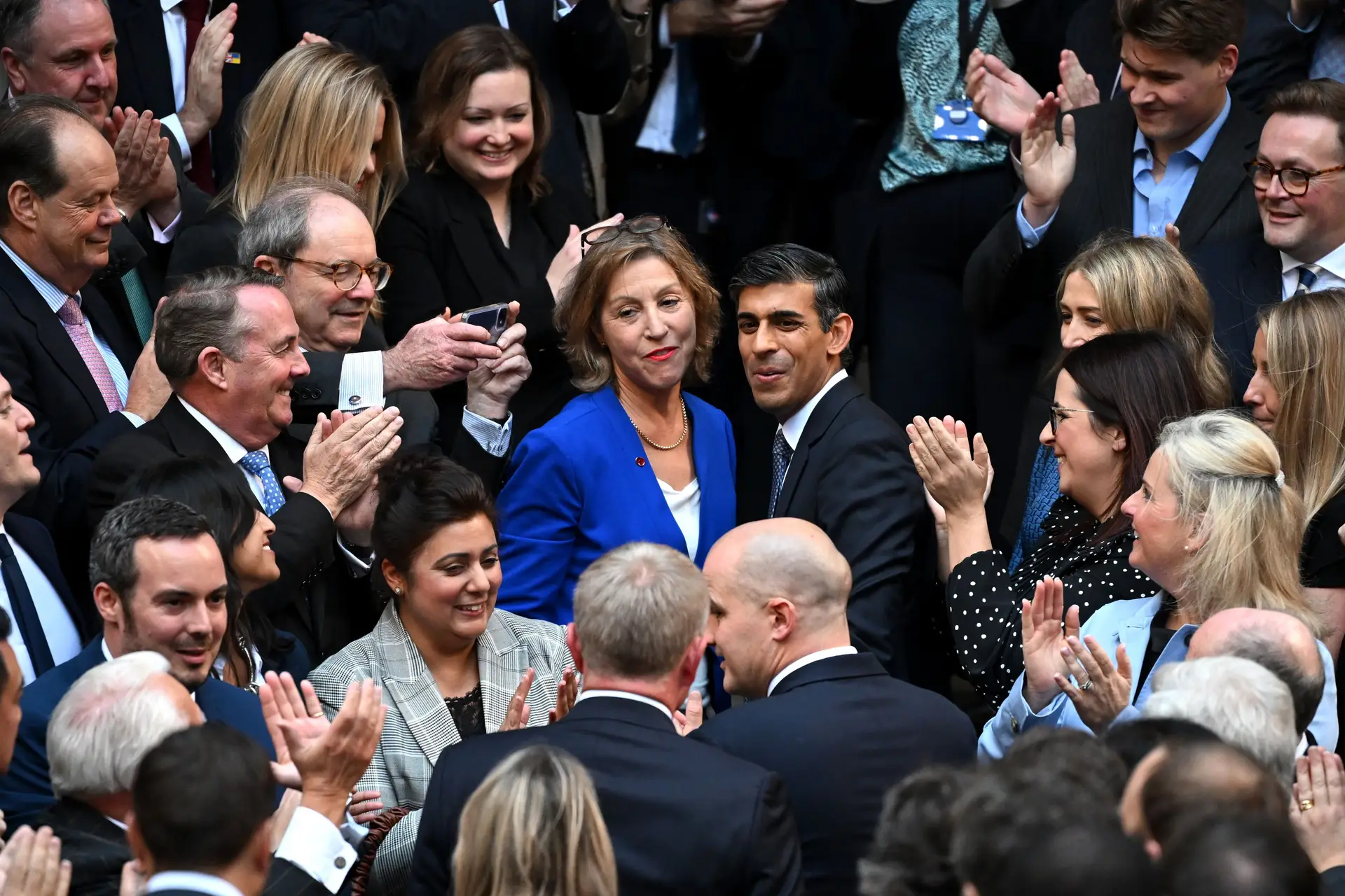 Rishi Sunak à chegada à sede do Partido Conservador depois de ter sido proclamado vencedor da disputa interna pela liderança 