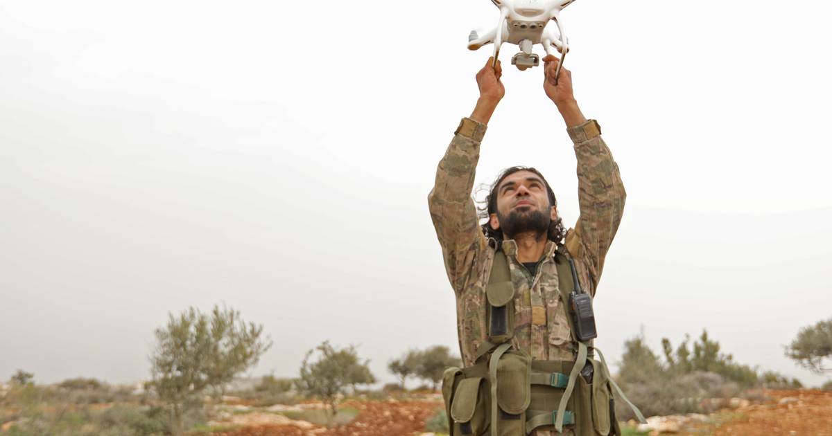 Síria: dois mortos em ataque de 'drone' turco contra uma base curda
