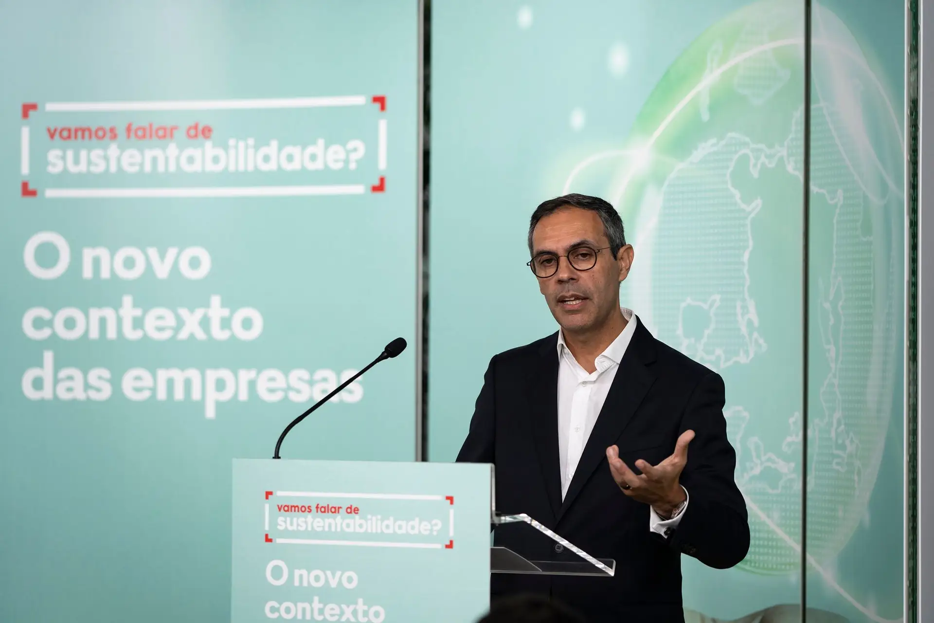 Carlos Robalo Freire apresentou os temas em discussão na conferência “O novo contexto das empresas com os ESG”