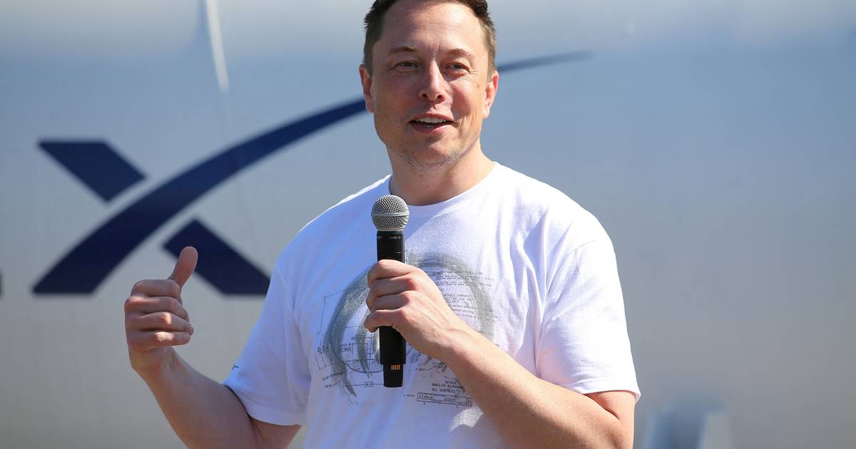 Num negócio estratosférico, SpaceX vai para a Bolsa: quanto valerá a nova aventura de Elon Musk?