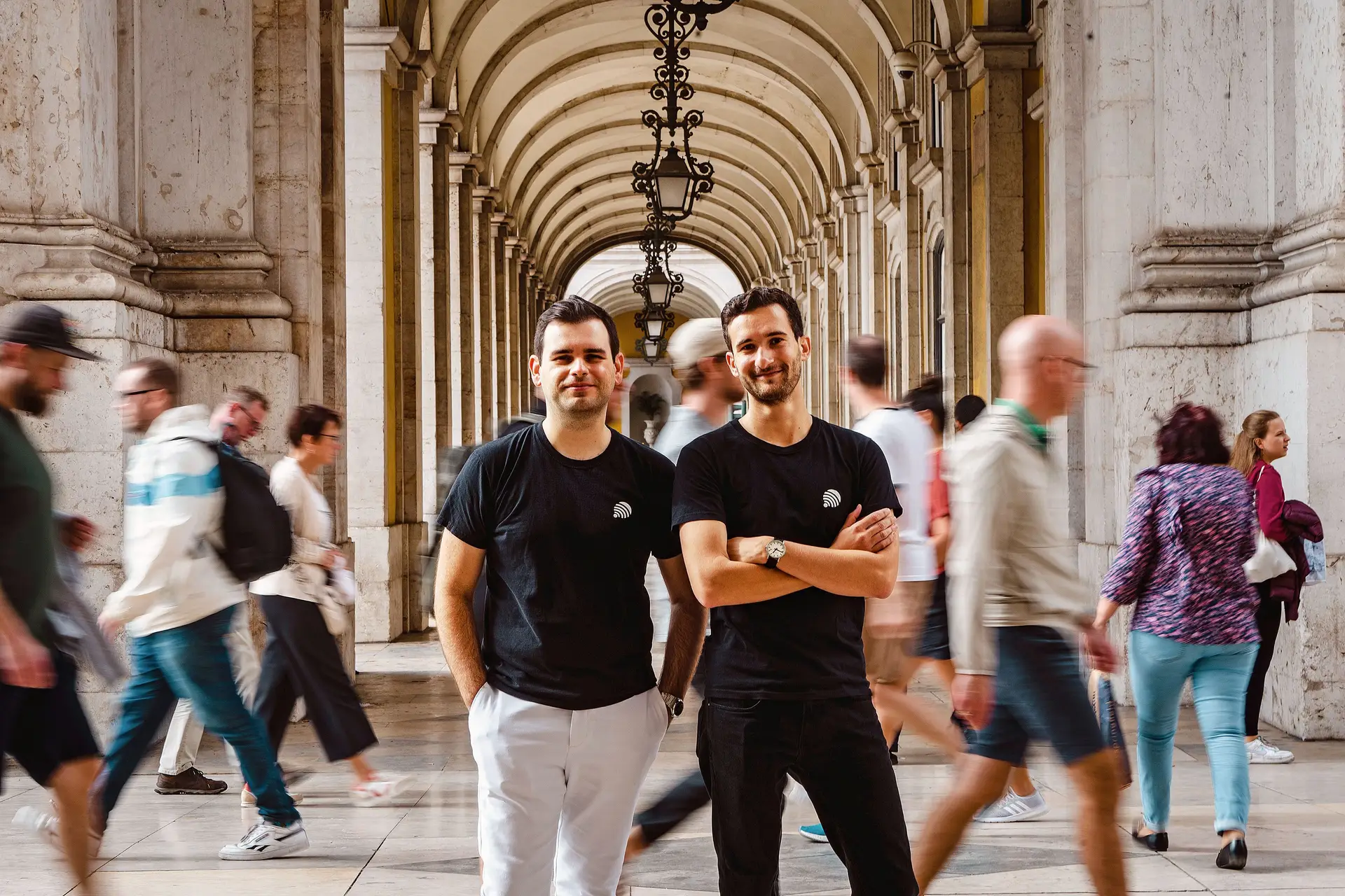 André Miranda (à esquerda), CEO da Musiversal, e Xavier Jameson (à direita), diretor de operações