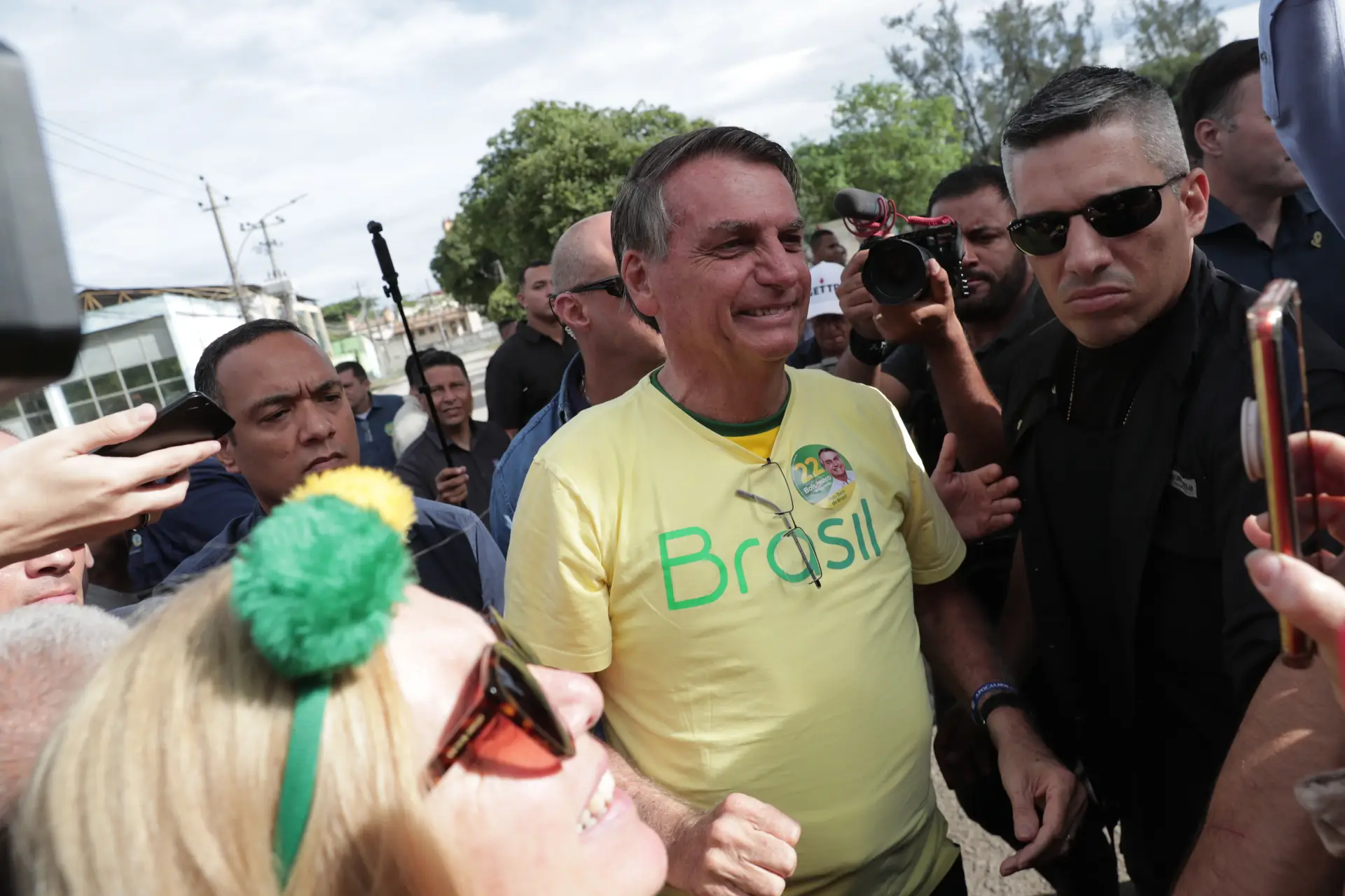 Bolsonaro à chegada ao local de voto na segunda volta das Presidenciais, no Rio de Janeiro