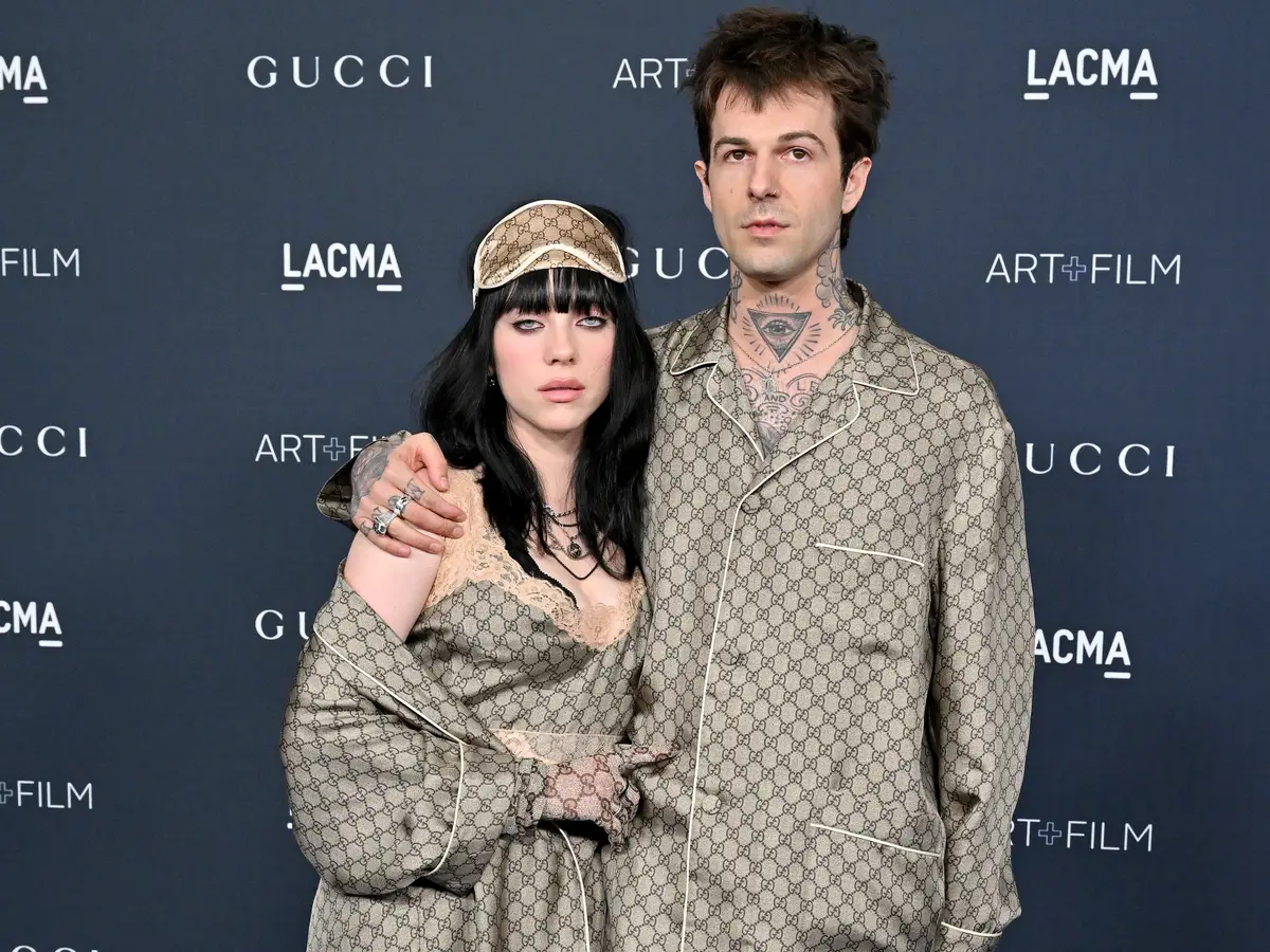 Billie Eilish apresenta oficialmente o seu namorado ao mundo: Jesse  Rutherford, dos The Neighborhood - Expresso