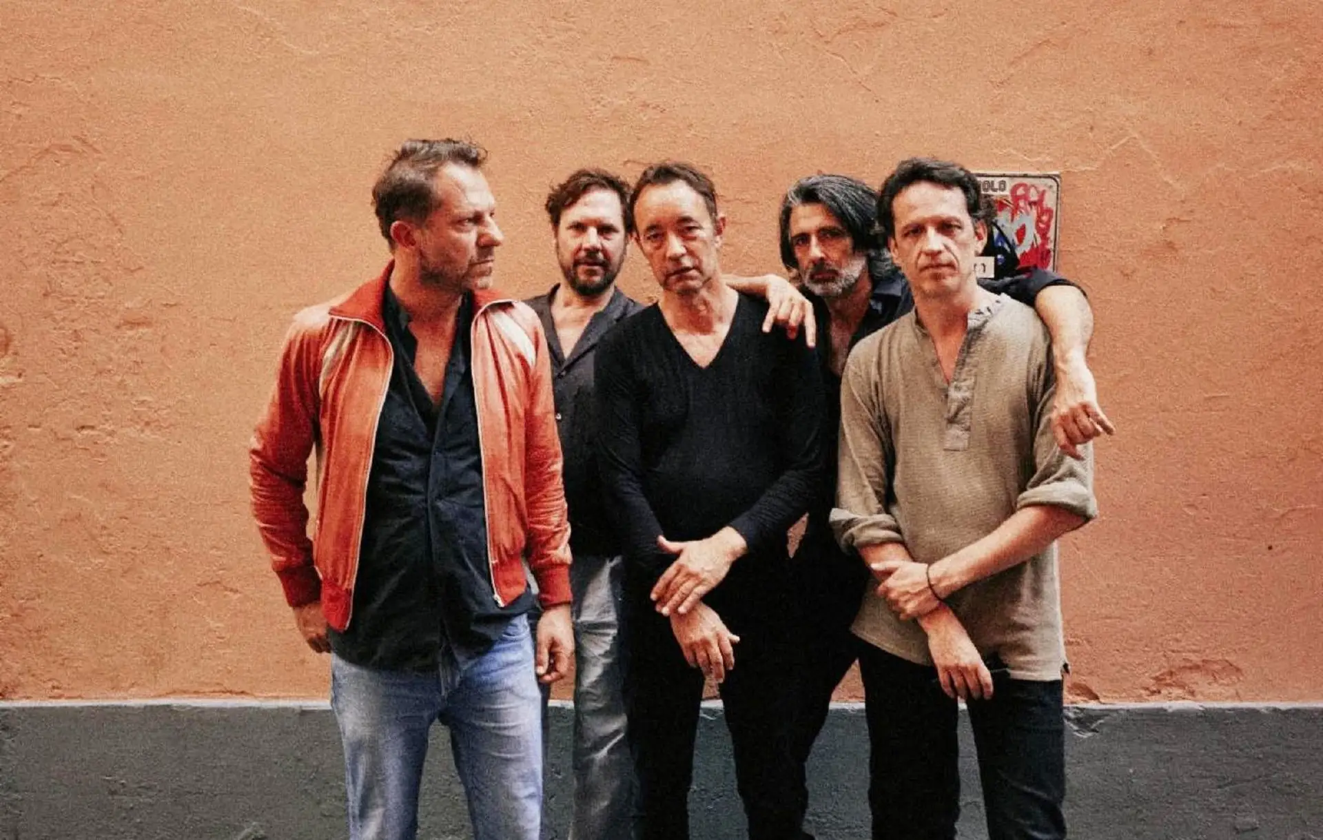 Os belgas dEUS anunciam novo álbum, o primeiro em mais de dez anos. E há uma canção nova para ouvir