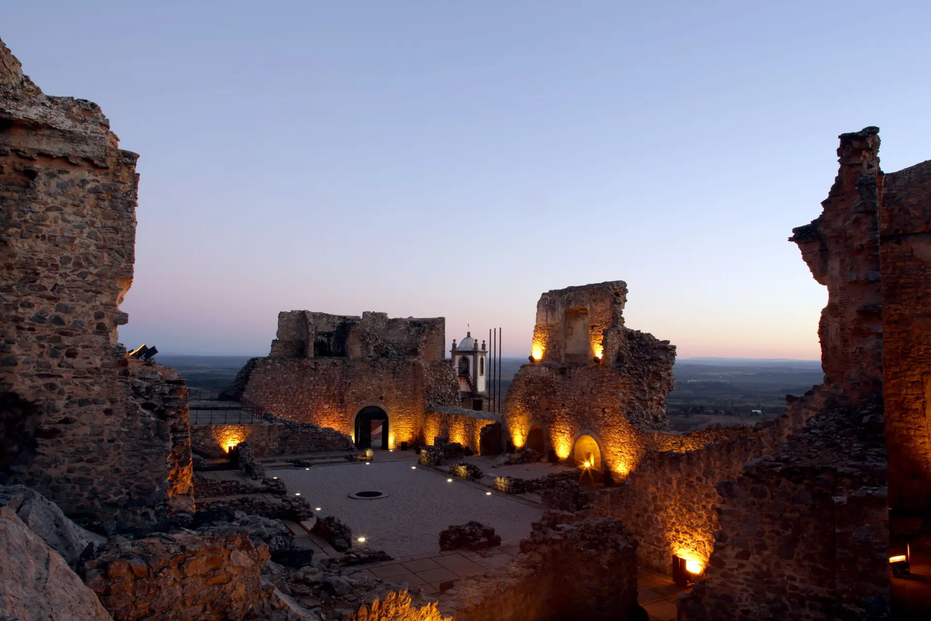 Castelo Rodrigo, a Aldeia Histórica onde as paredes guardam segredos