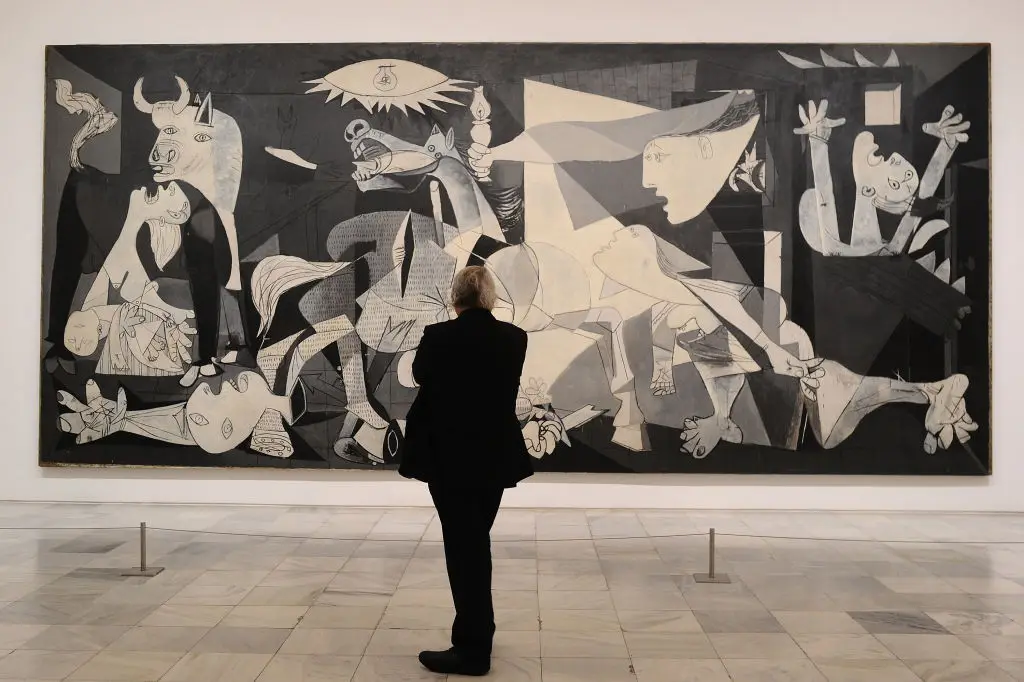 A "Guernica" de Pablo Picasso, exposta no Museu Nacional Centro de Arte Rainha Sofia, em Madrid