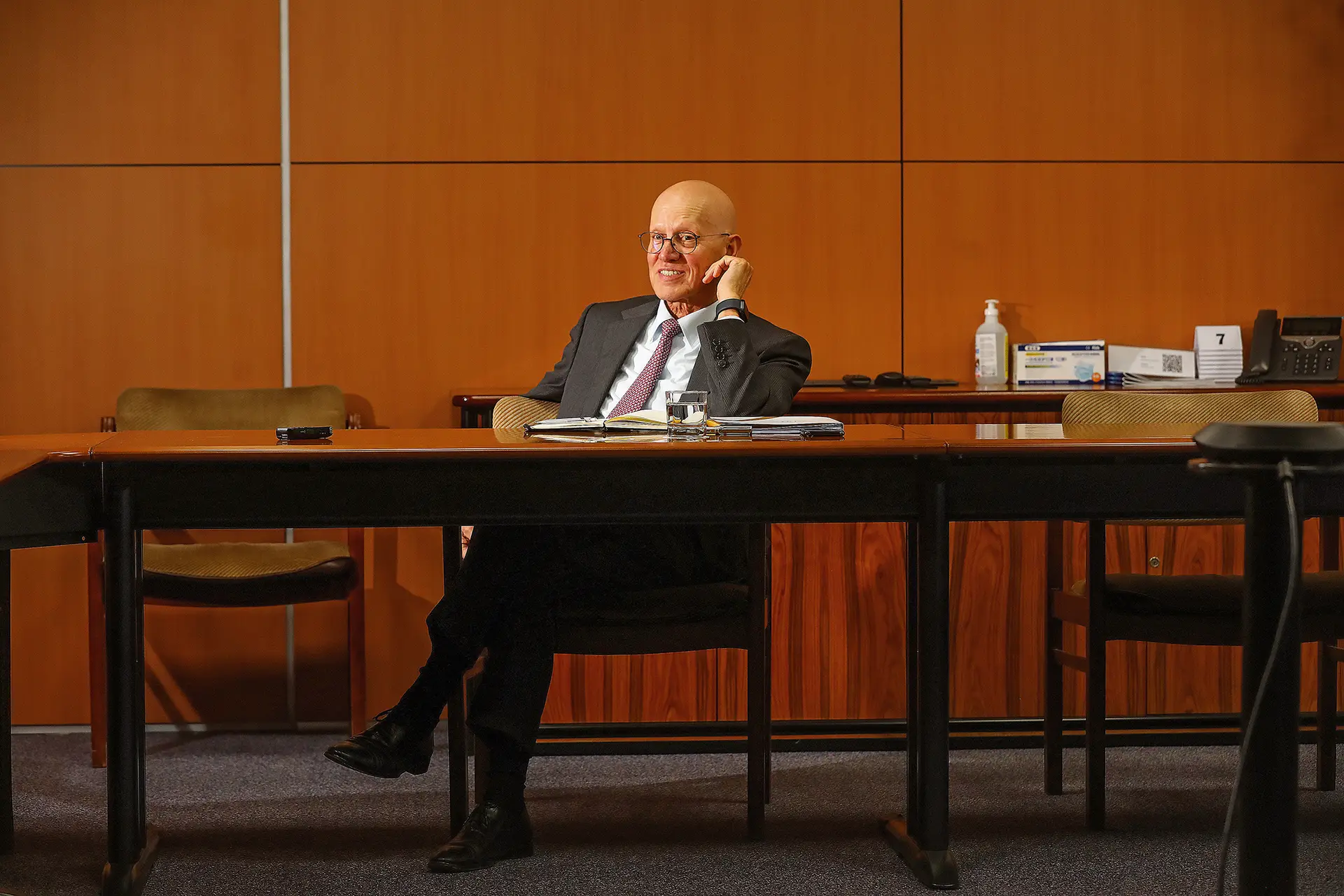 Depois de anos a dar a cara pela SIBS e após ter sido o primeiro presidente do Novo Banco, Vítor Bento assumiu a presidência da APB em 2021. O mandato vai até 2023