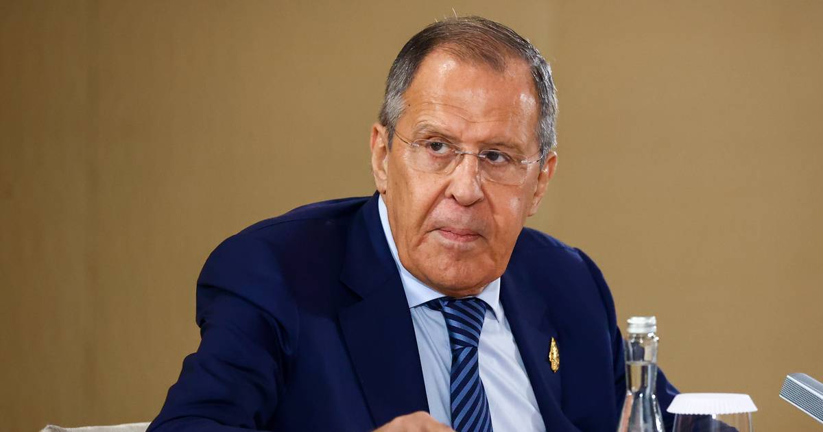 Moscovo não fechou as portas ao Ocidente: “são eles que não estão interessados em negociar a paz”, garante chefe da diplomacia russa