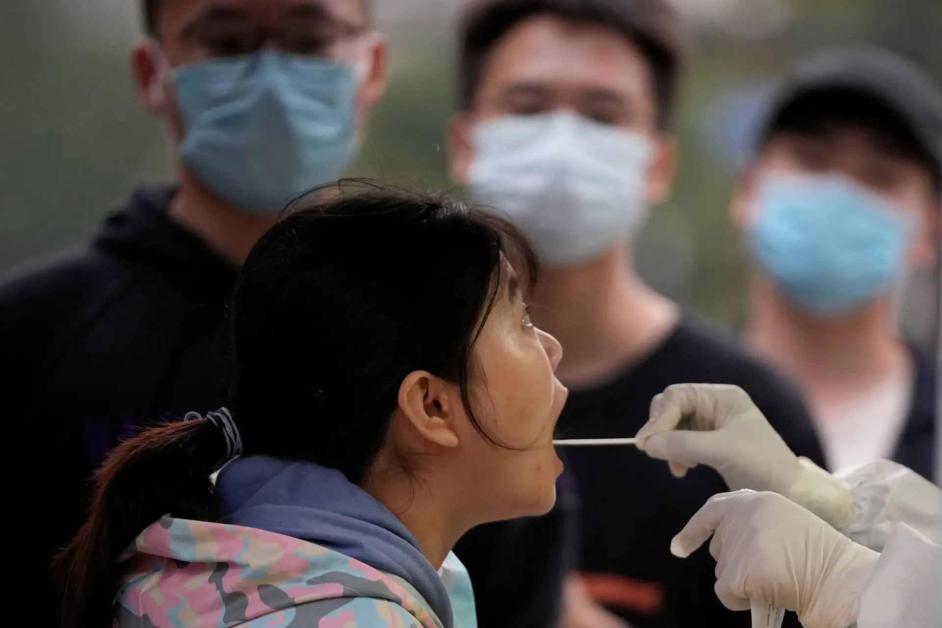 Covid-19: morte de segunda criança em quarentena na China renova críticas à estratégia zero casos