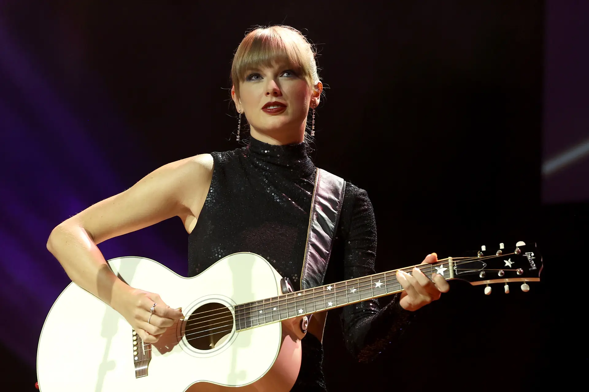 Venda de bilhetes para a nova digressão de Taylor Swift foi suspensa devido à elevada procura