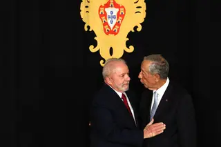 Não discursa no 25 de Abril, mas Lula da Silva vai ter "sessão solene de boas-vindas" no Parlamento