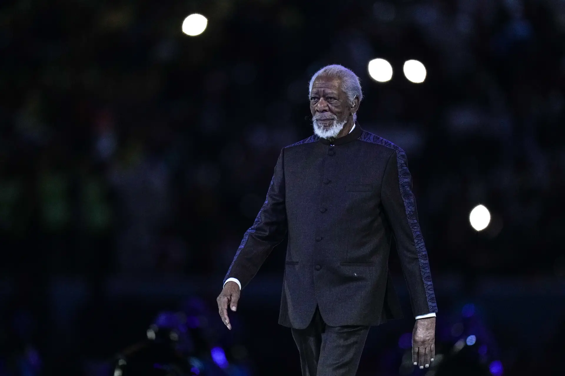Morgan Freeman criticado por participar na cerimónia de abertura do Mundial do Catar