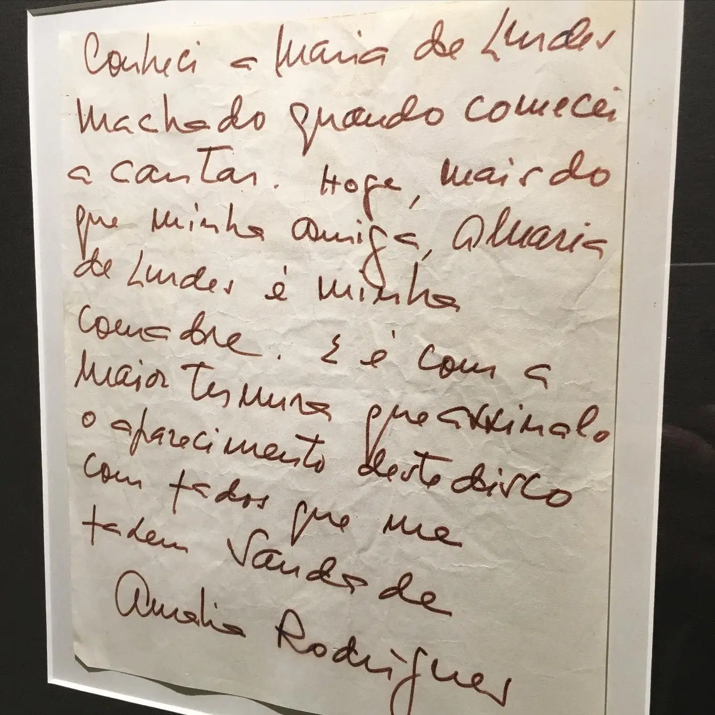 Dedicatória de Amália Rodrigues a Maria de Lurdes Machado