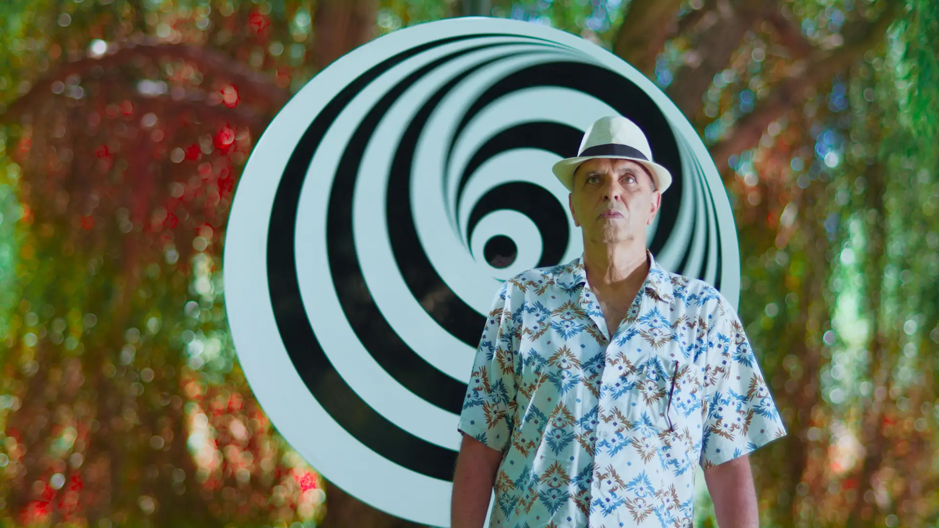 Surreal, honesto e comovente: Rui Reininho além dos GNR, a bordo do filme “A Viagem do Rei”
