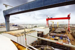 Estaleiro Chantiers de l’Atlantique em Saint-Nazaire