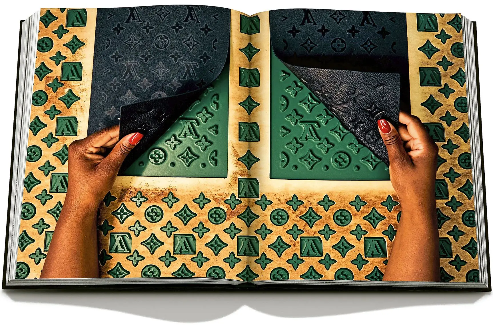 "Louis Vuitton: Manufactures"