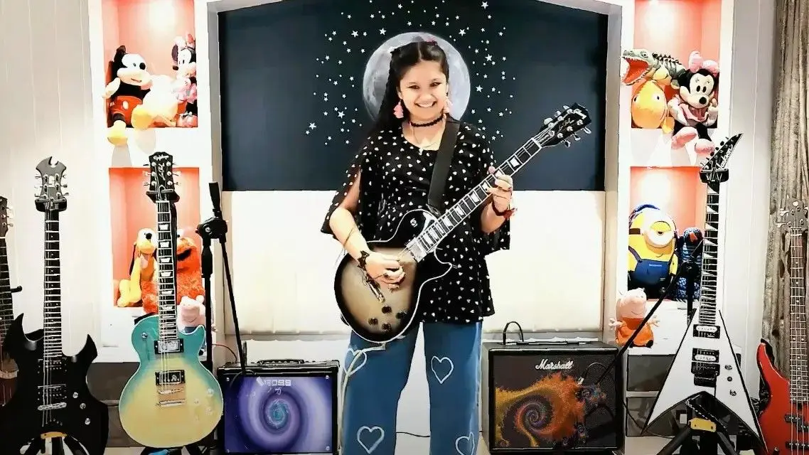 Menina guitarrista de apenas 9 anos toca um conjunto impressionante de canções dos Tool: para ver aqui