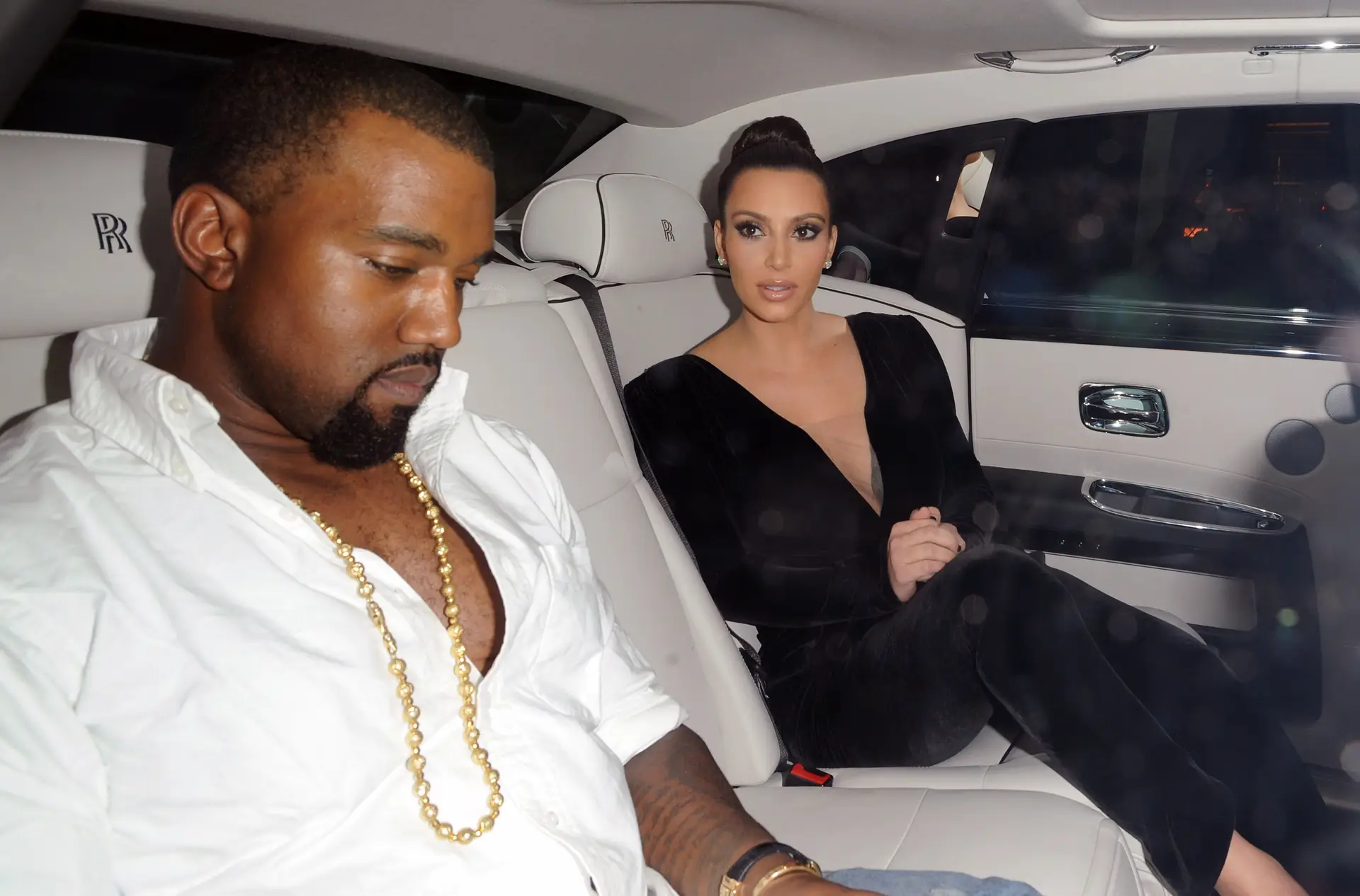 Kanye West e Kim Kardashian finalizam divórcio: o rapper será obrigado a pagar 200 mil dólares por mês em pensão de alimentos