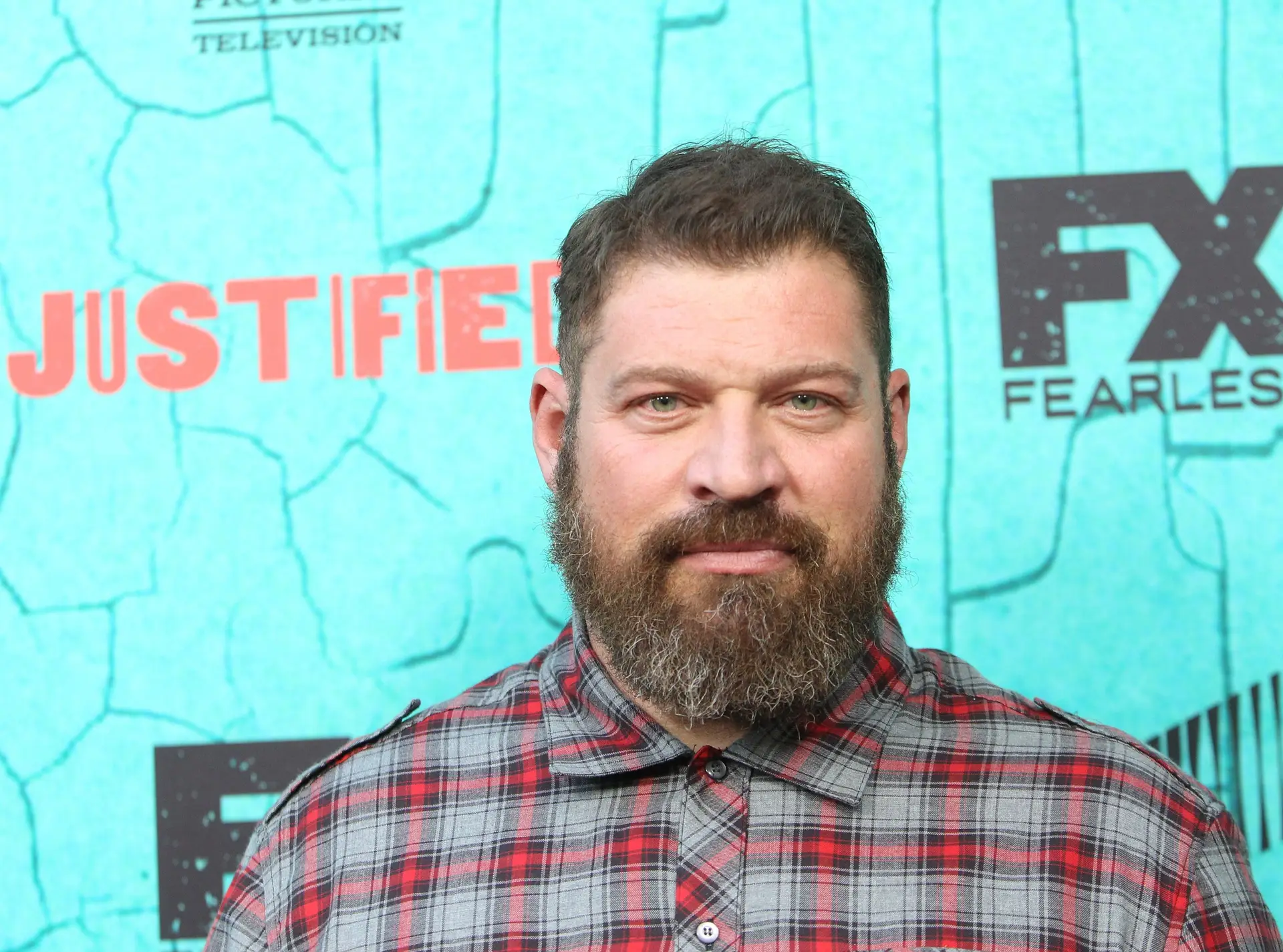 Morreu Brad William Henke, ator da série “Orange Is the New Black”
