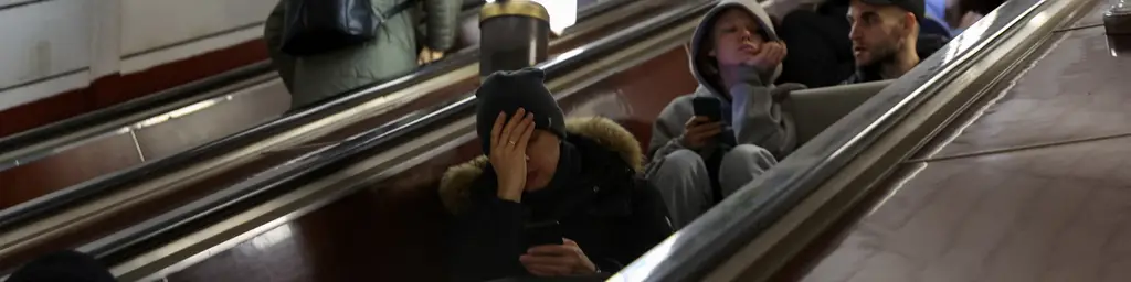 Kiev-abrigo-metro-bombardeamentos.jpg